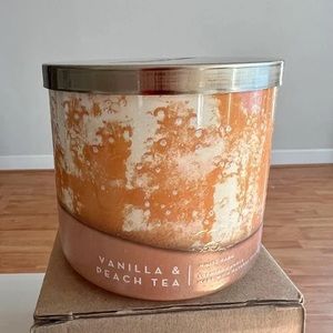 Bath and body works discontinued white barn candle vanilla peach tea home decor